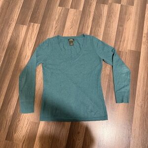 Eddie Bauer Teal Cotton Cashmere V neck Sweater.  Preppy Classic S.